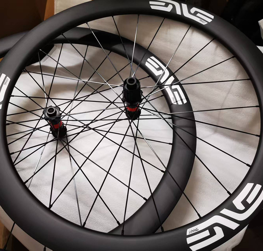 Leichter Laufradsatz 45/50/60m – Gravel Bike Tires Bewertung und Preis
